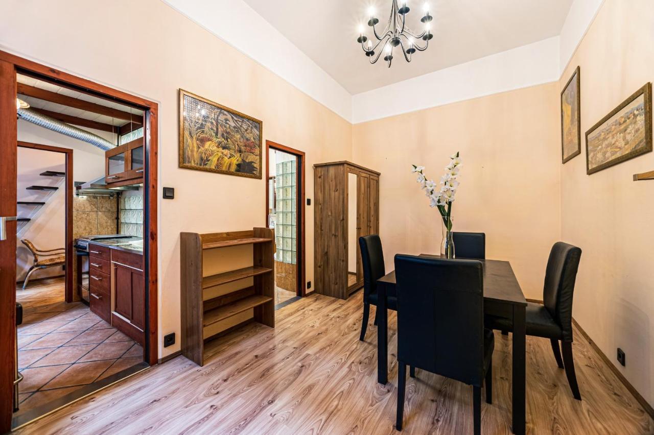 Oktogon Beautiful Relaxing Apartment Budapest Esterno foto