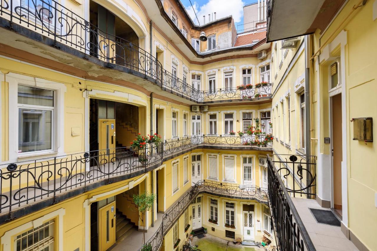 Oktogon Beautiful Relaxing Apartment Budapest Esterno foto