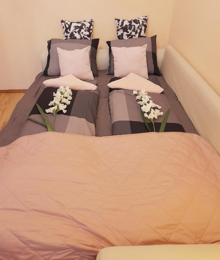 Oktogon Beautiful Relaxing Apartment Budapest Esterno foto